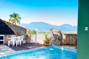 Casa com piscina para fim de semana perto da praia